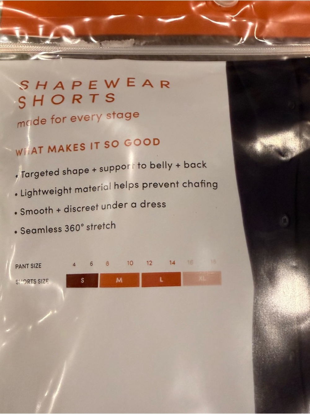 Isabel Maternity by Ingrid & Isabel Seamless Shapewear Shorts - black med - Picture 3 of 4